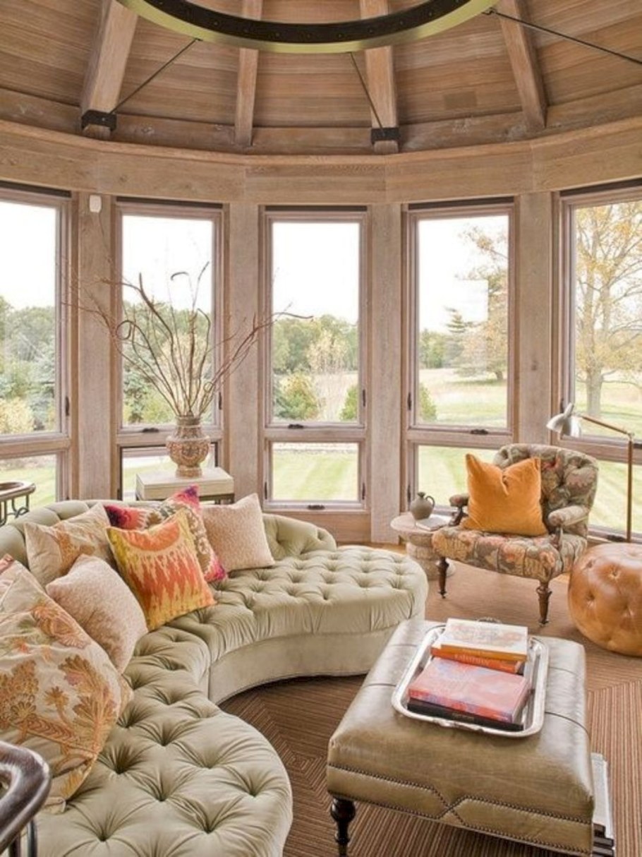 Круглый эркер