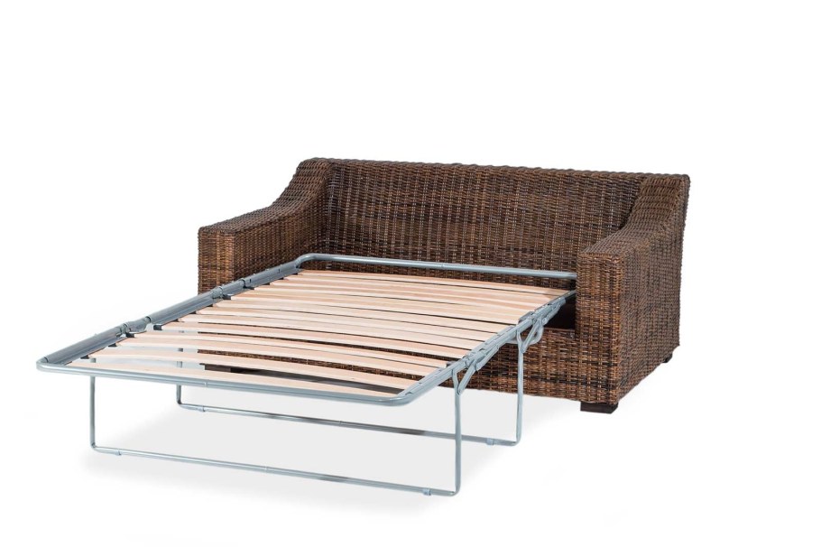 Деревянный угловой диван