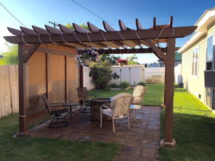 Пергола с гамаками 2,4*2,4