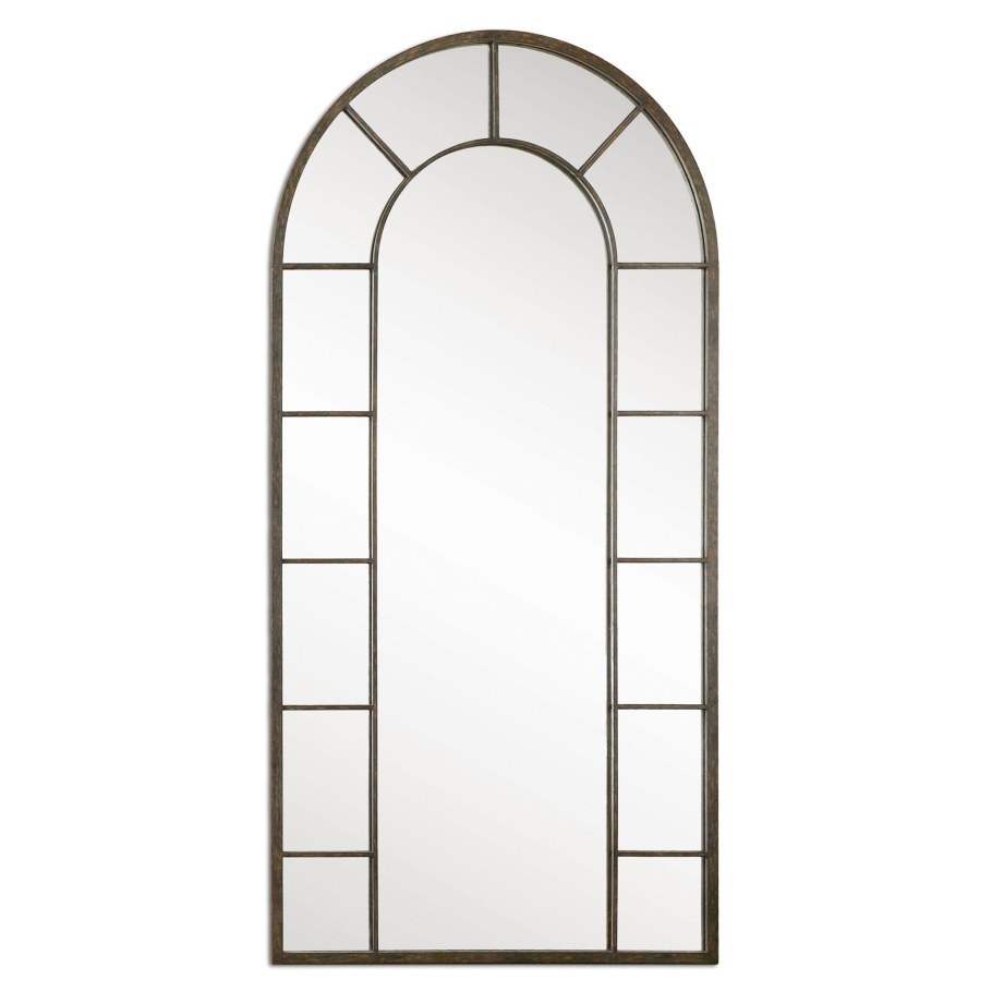 Фальш окно с зеркалом