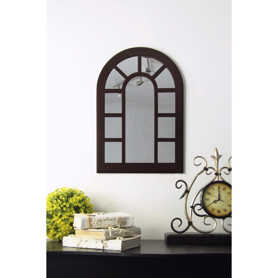 Декоративное окно в интерьере