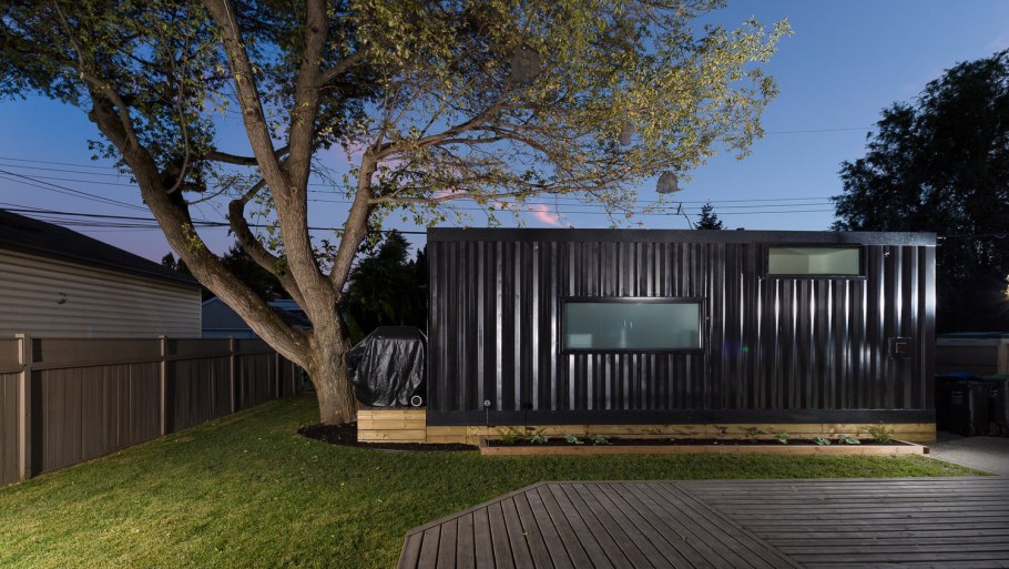 Кемпинг из морских контейнеров