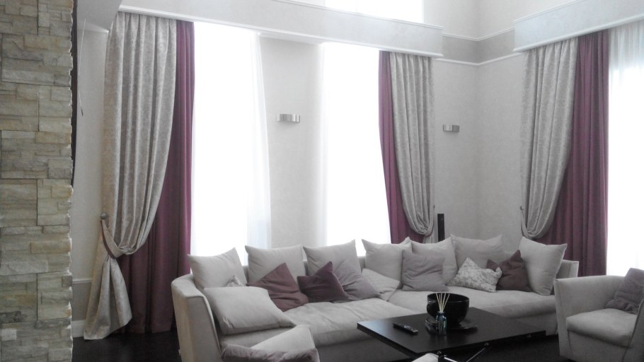 Шторы под серые обои