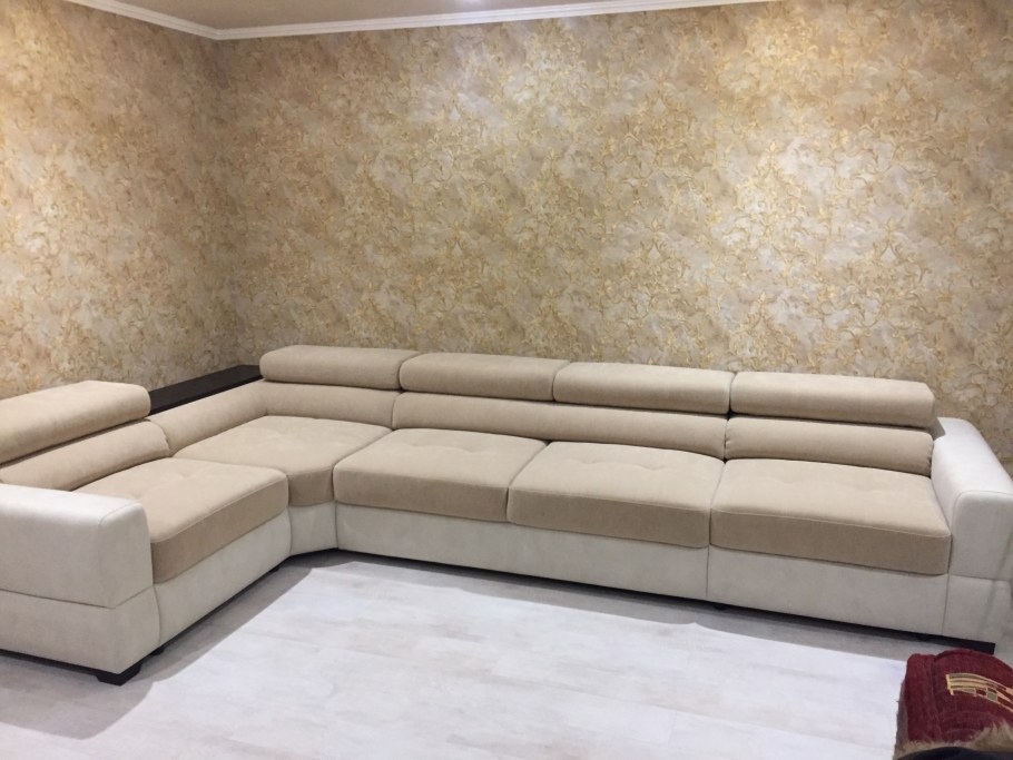 Длинный диван для гостиной 5 метров