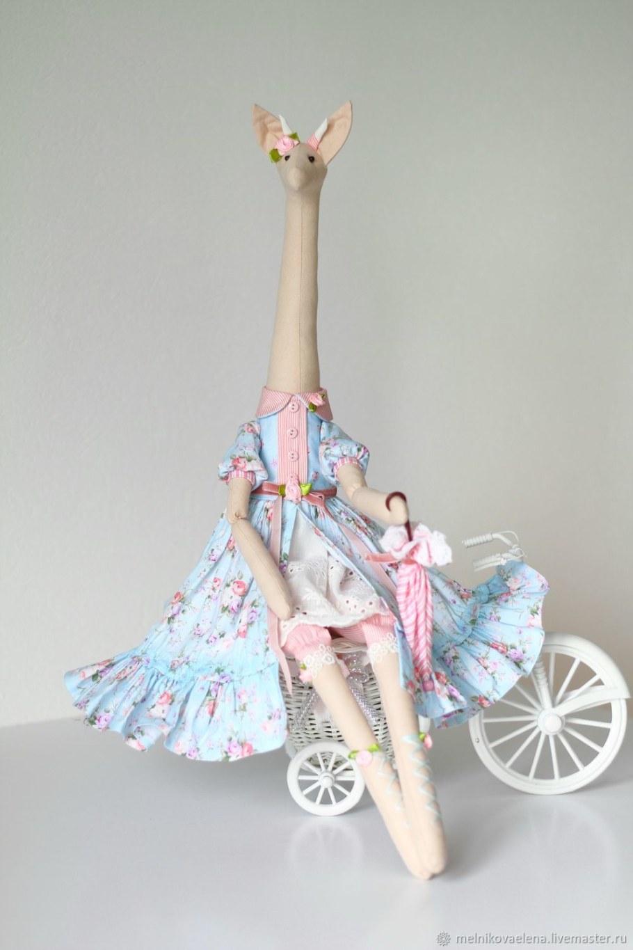 Текстильная интерьерная игрушка