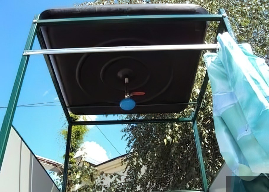 Летний душ с печным подогревом