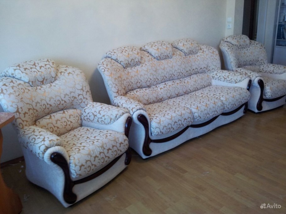 Обтянуть диван и 2 кресла