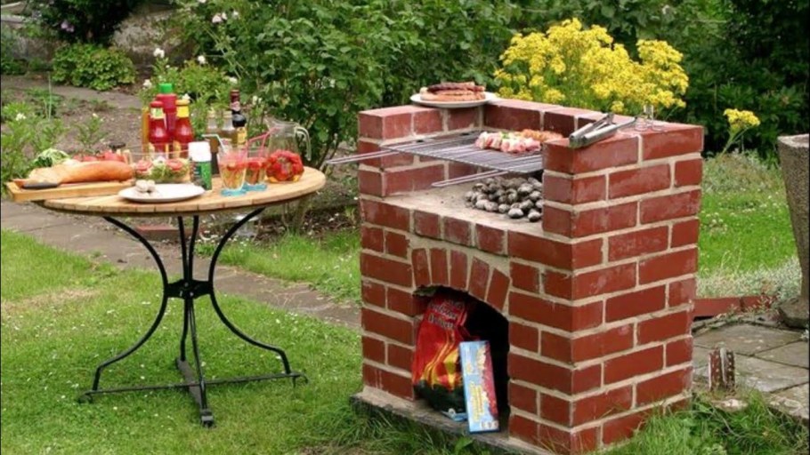 Барбекю для шашлыка из кирпича