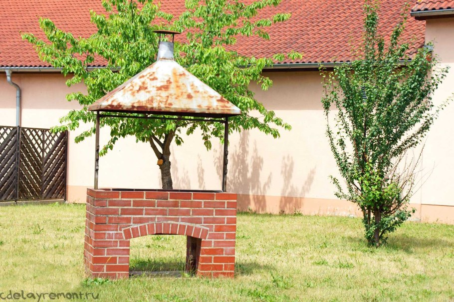Мангал из кирпича без цемента