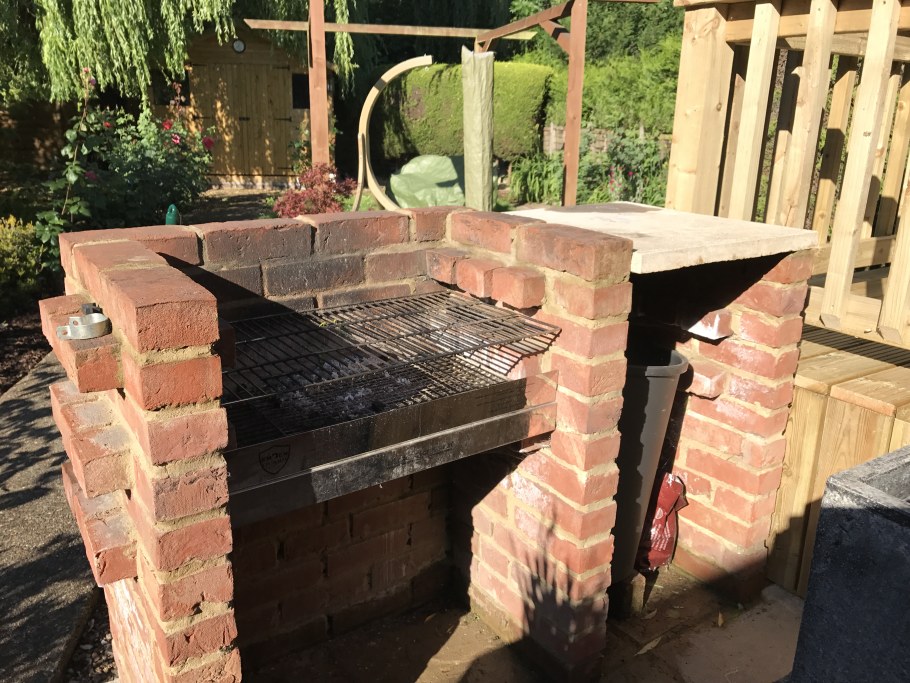 Печь на дачном участке