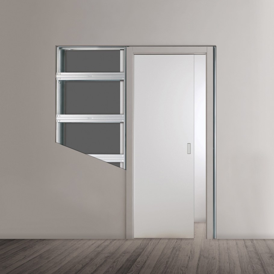 Сдвижная дверь в стену