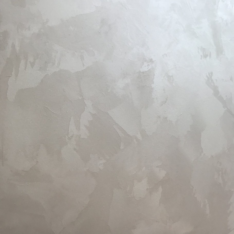 Венецианская штукатурка мокрый шелк