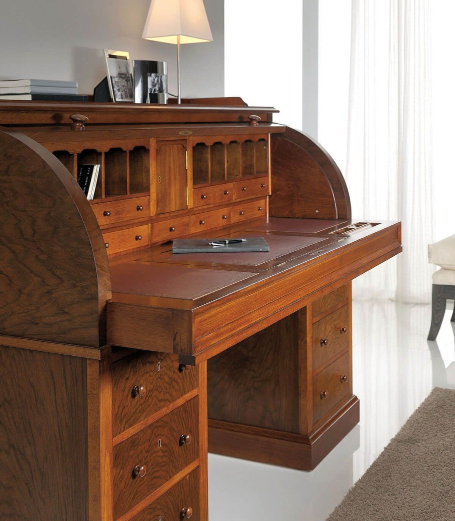 Секретеры Фабиан Смит