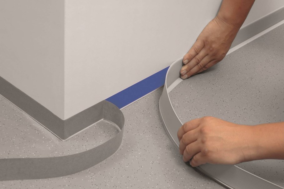 Столешница из искусственного камня с бортиком