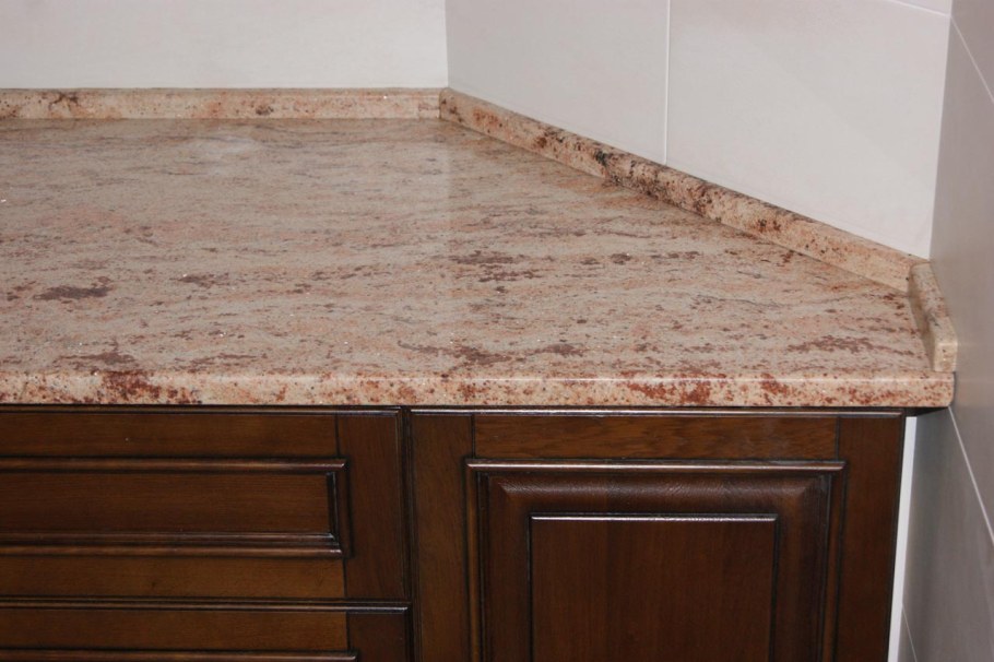 Плинтус алюминиевый Diele 80 анодированный 2500х80х11 мм