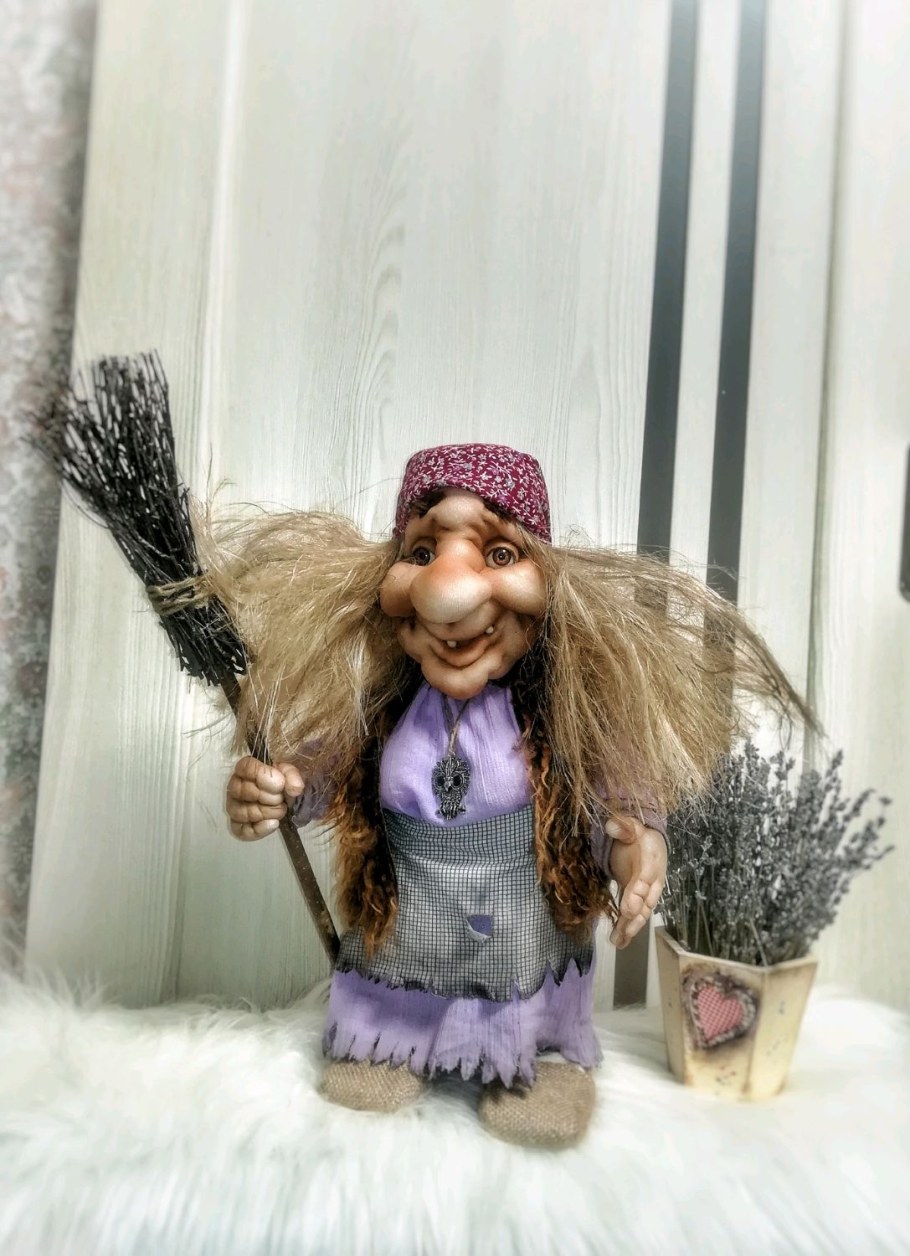 Кукла мотанка баба Яга