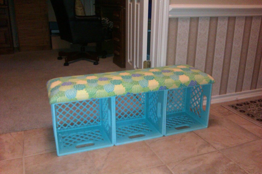 Пластиковый паллет черный