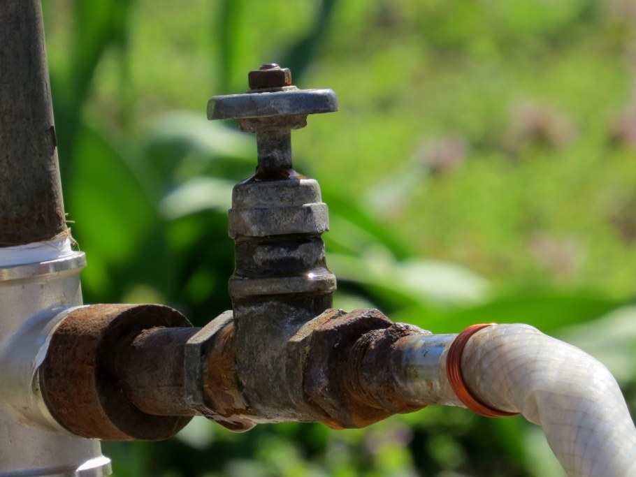 Кран водопроводный