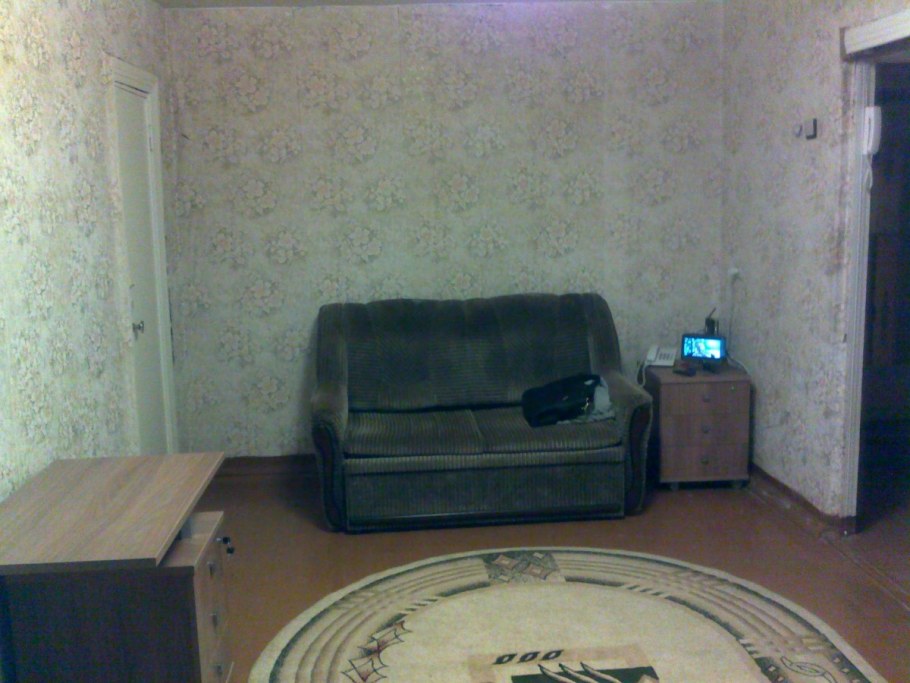 Комната в плохом состоянии