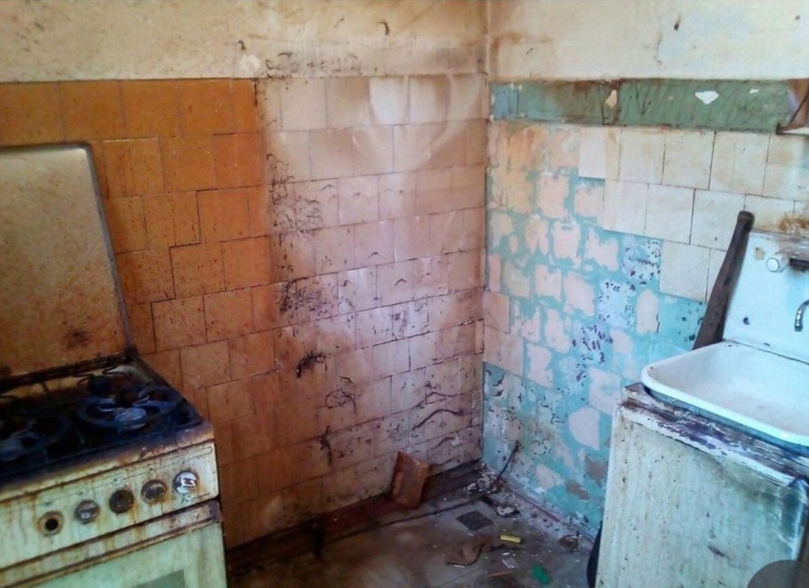 Кухня в ужасном состоянии