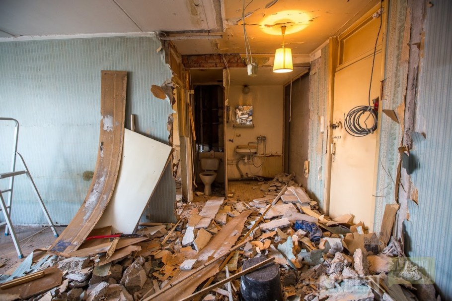 Разбитая квартира