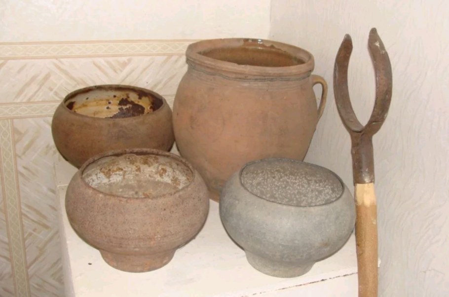 Гончарная посуда древних удмуртов