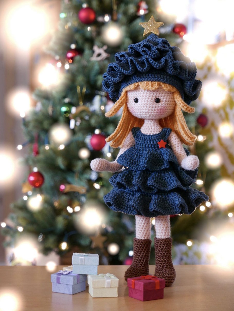 Кукла елочка на ножках