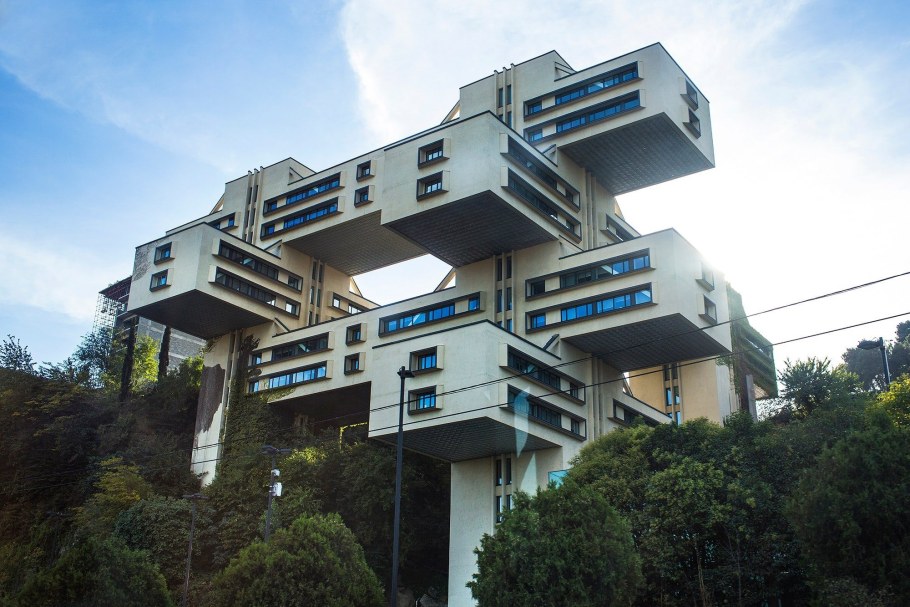 Грузия Тбилиси современная архитектура