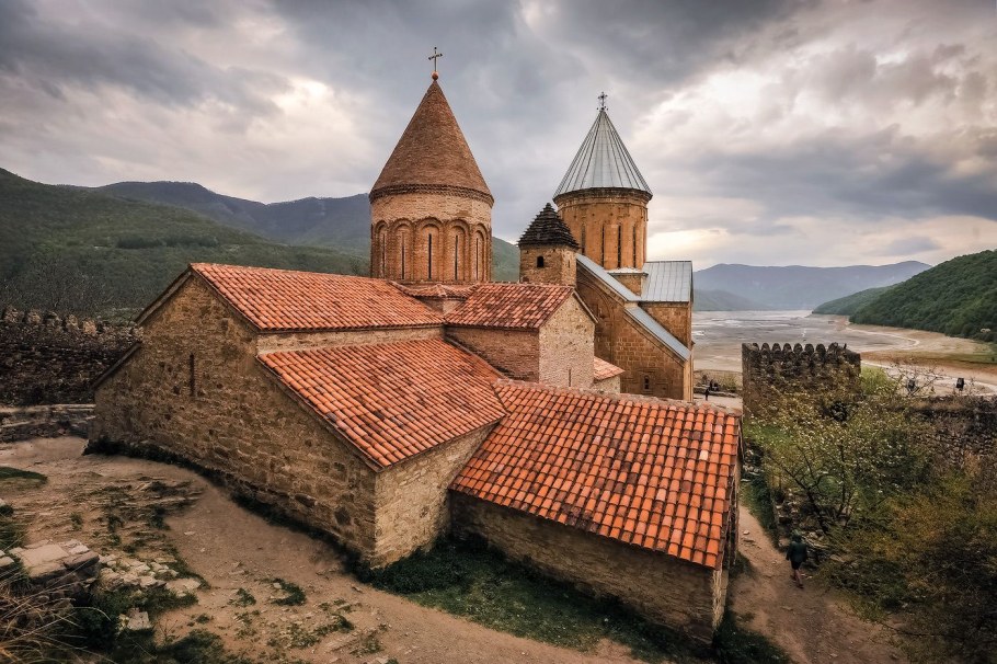 Грузия храмы 12-13 век о