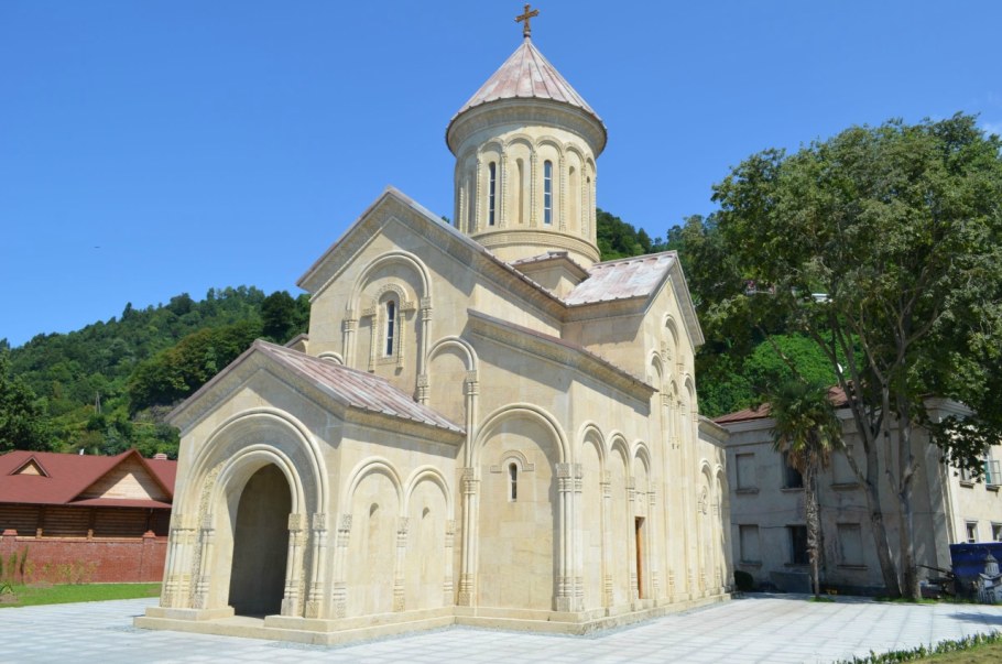 Церковь св. царицы Тамары Батуми