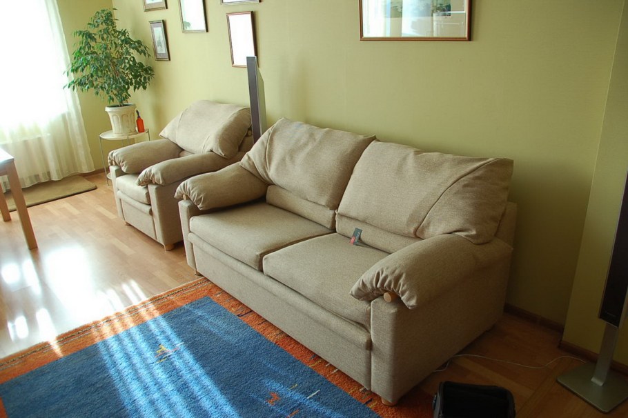 Диван Лорд Пинскдрев