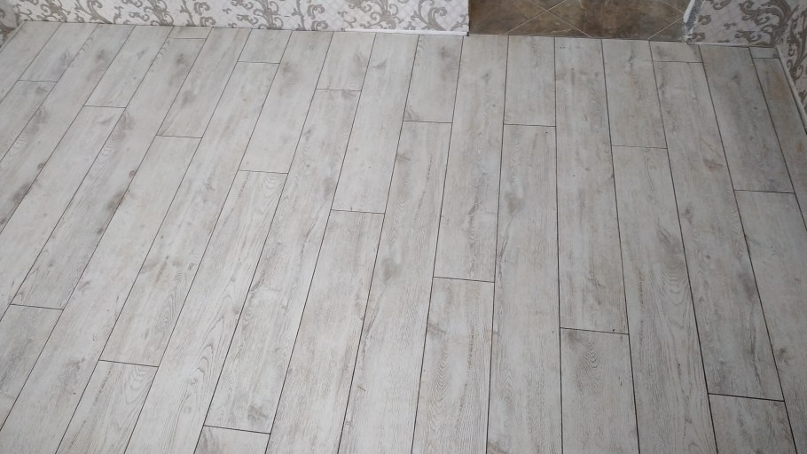 Укладка ламината на пол