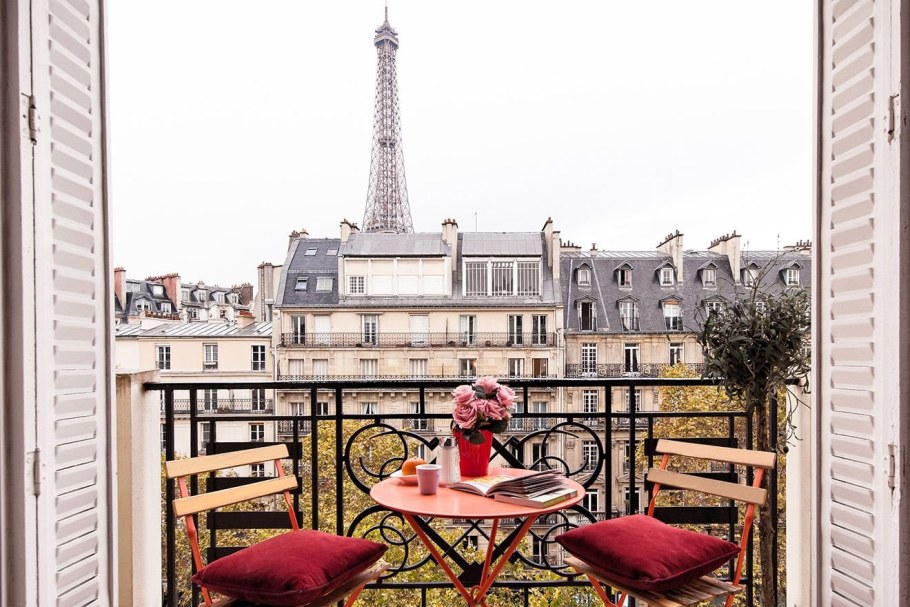 Париж вид с балкона