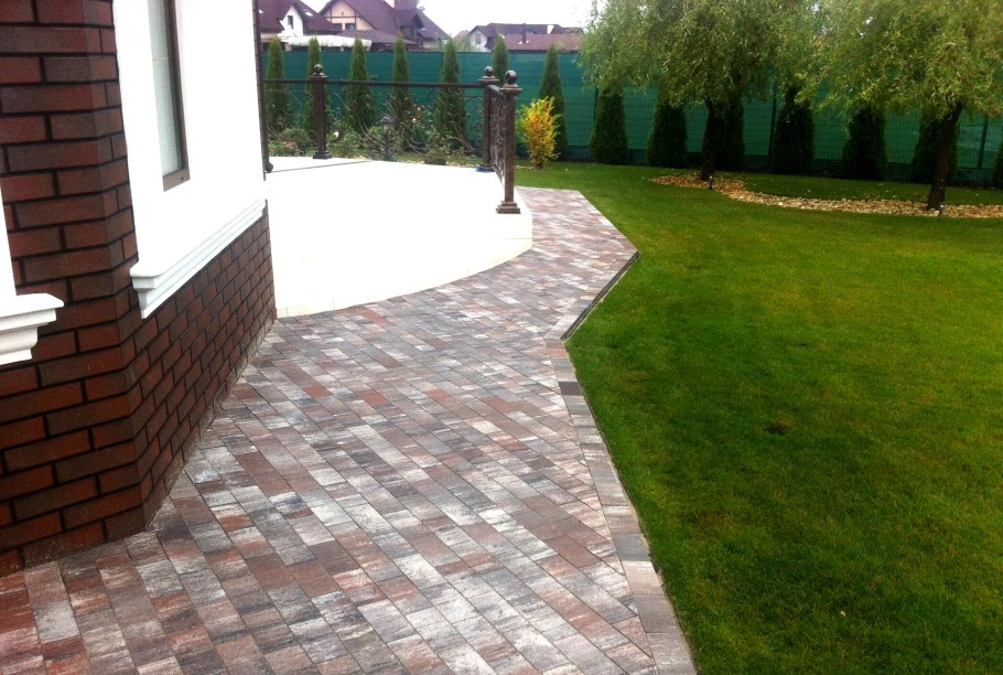 Отделка брусчаткой