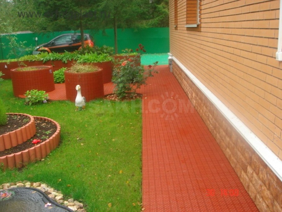 Тротуарная плитка на даче