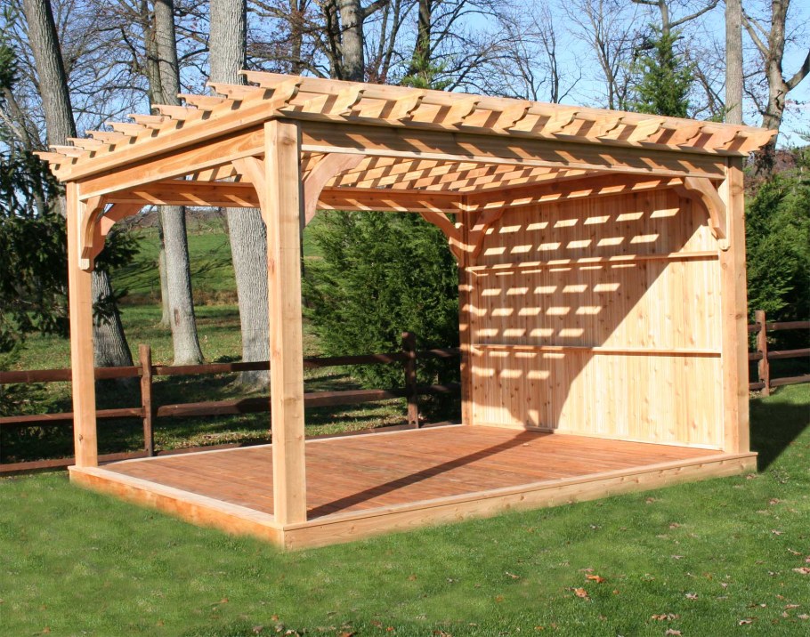 Беседка брусовая Gazebos