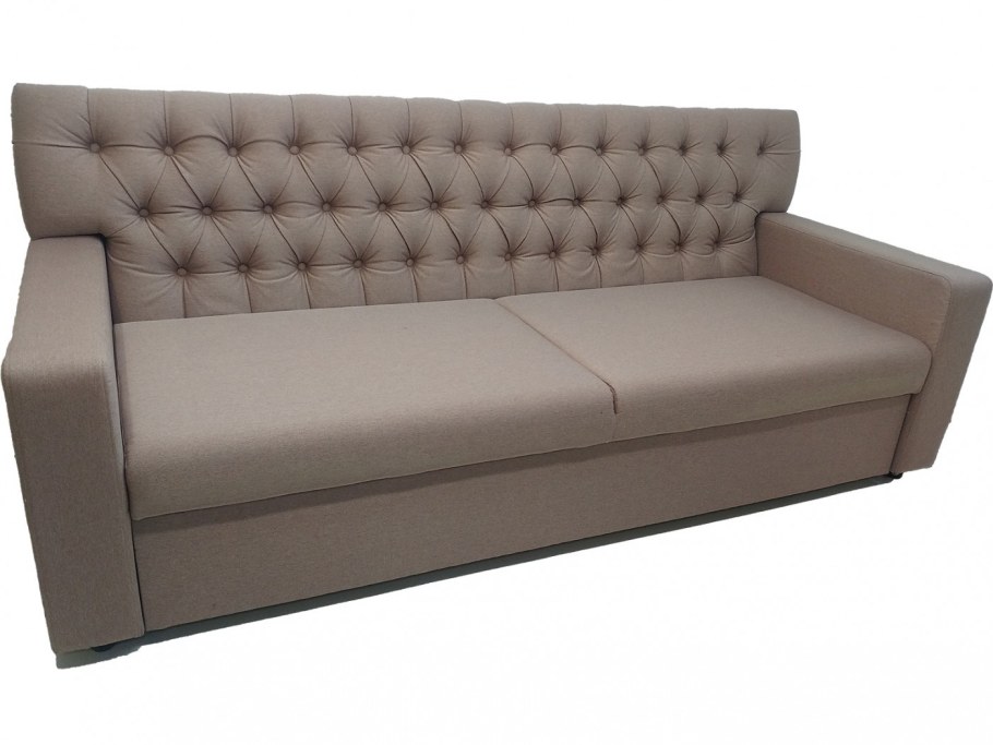 Диван с гвоздиками