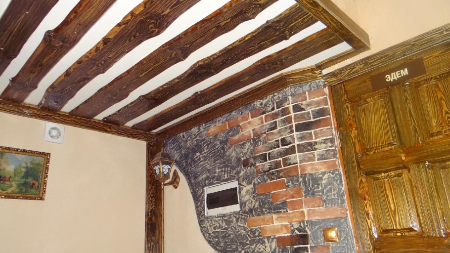 Отделка древесины под старину