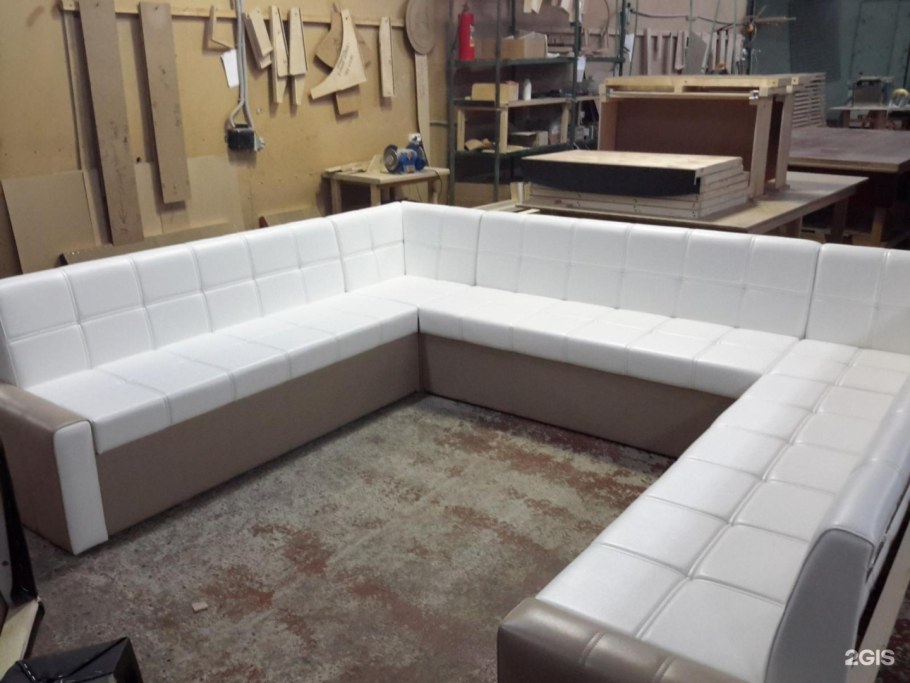 П образные кухонные уголки