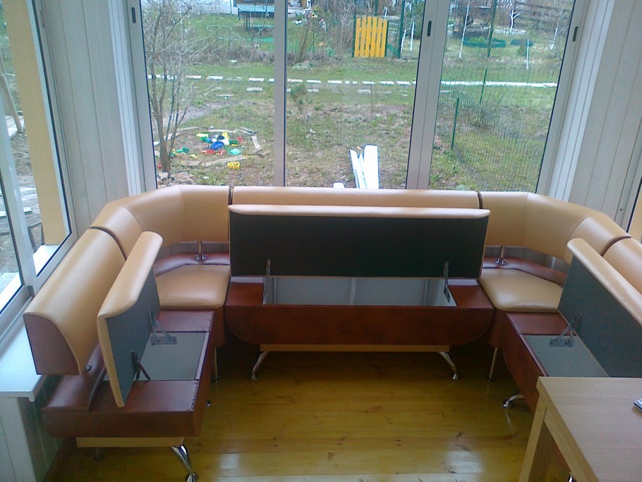 П образные кухонные уголки