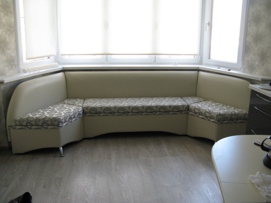 Модные кухонные уголки