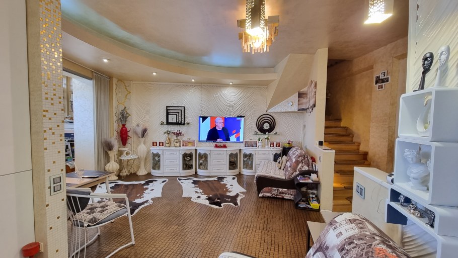 Зеленоградская 15