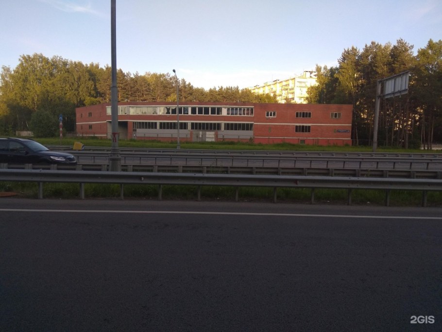 Дом мебели, Зеленоград, Панфиловский проспект, 1