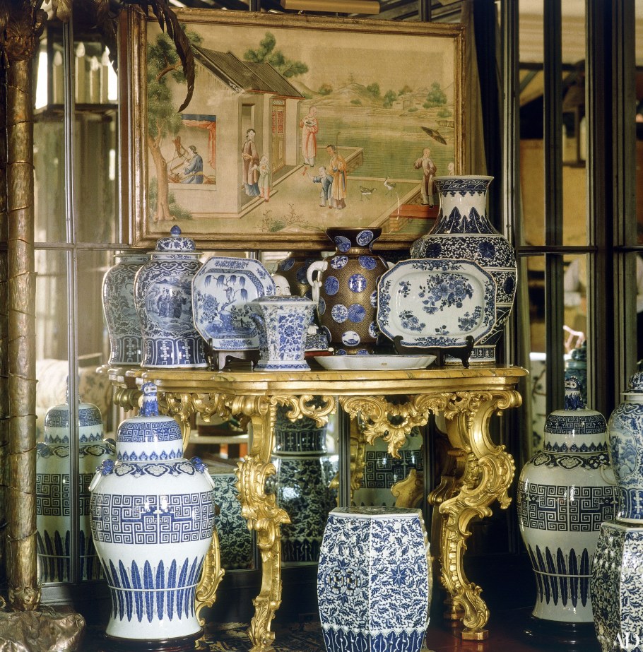 Мейсенский фарфор медальон