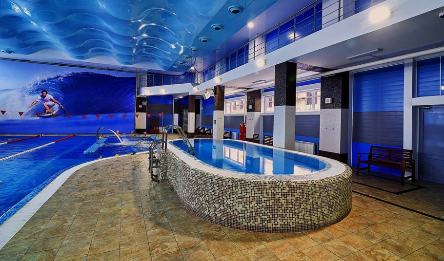 Бассейн в Икс фит Нижний Новгород