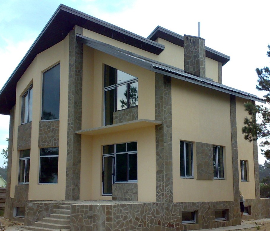 Фасады домов штукатурка