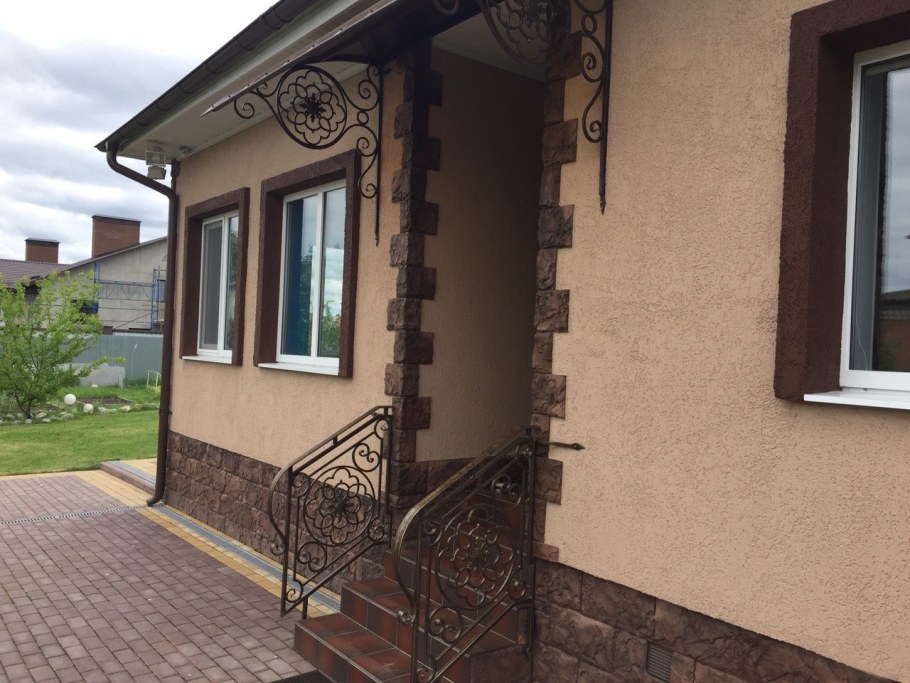 Фасады домов декоративной штукатуркой