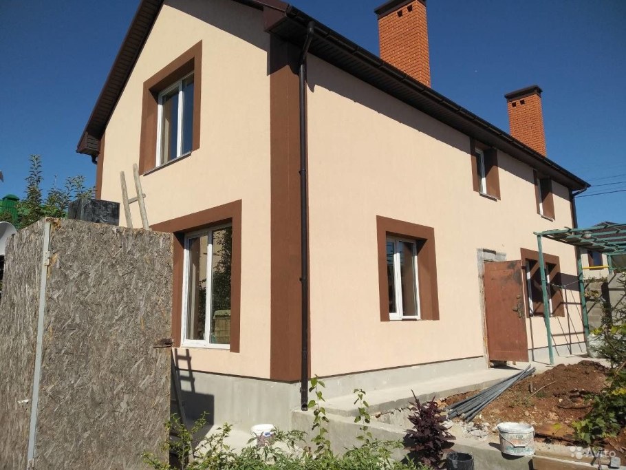 Фасады домов короед