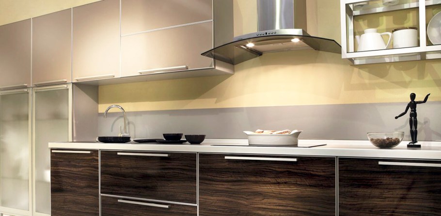 Пластиковые фасады для кухни