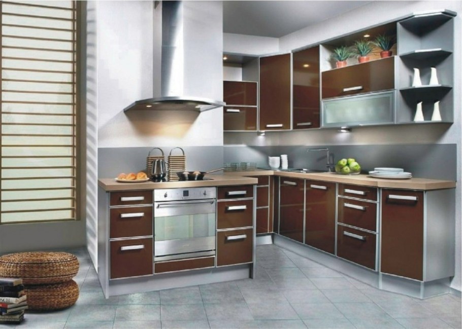 Пластиковые фасады в алюминиевой рамке